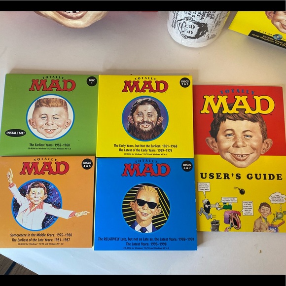 Totally MAD PC Big Box 500+ MAD Magazine Issues on 7 CD-ROMs Broderbund 1999. - Picture 5 of 8